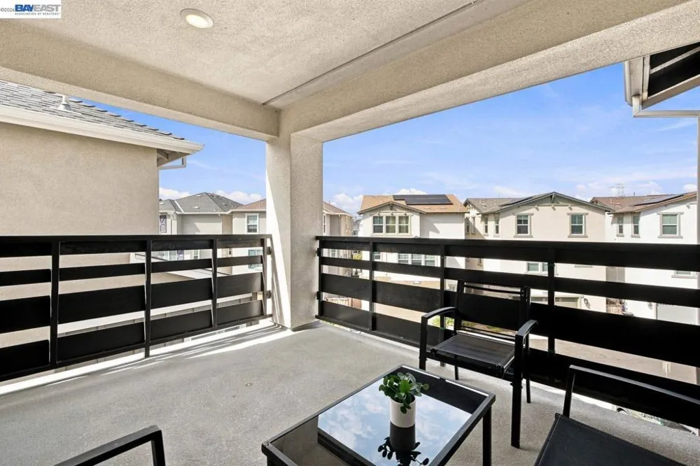 9755 Pontoon Way Newark, CA 94560