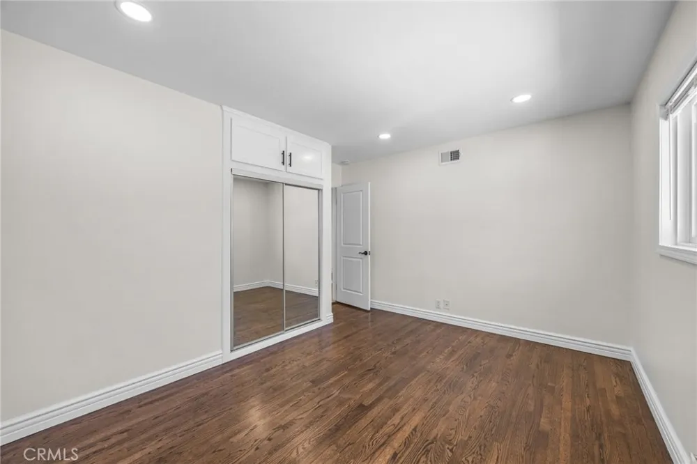 831 E Hoover Orange, CA 92867