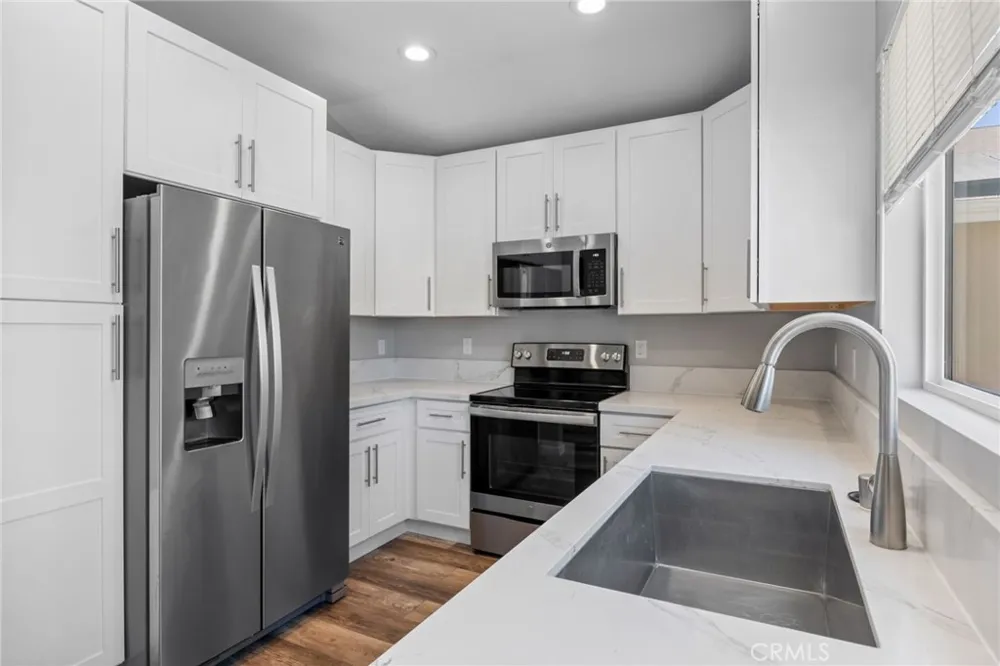 831 E Hoover Orange, CA 92867