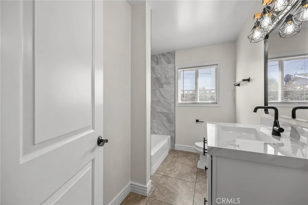 831 E Hoover Orange, CA 92867