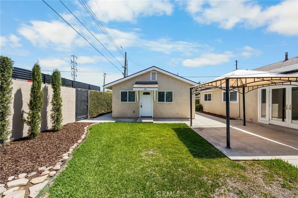 831 E Hoover Orange, CA 92867