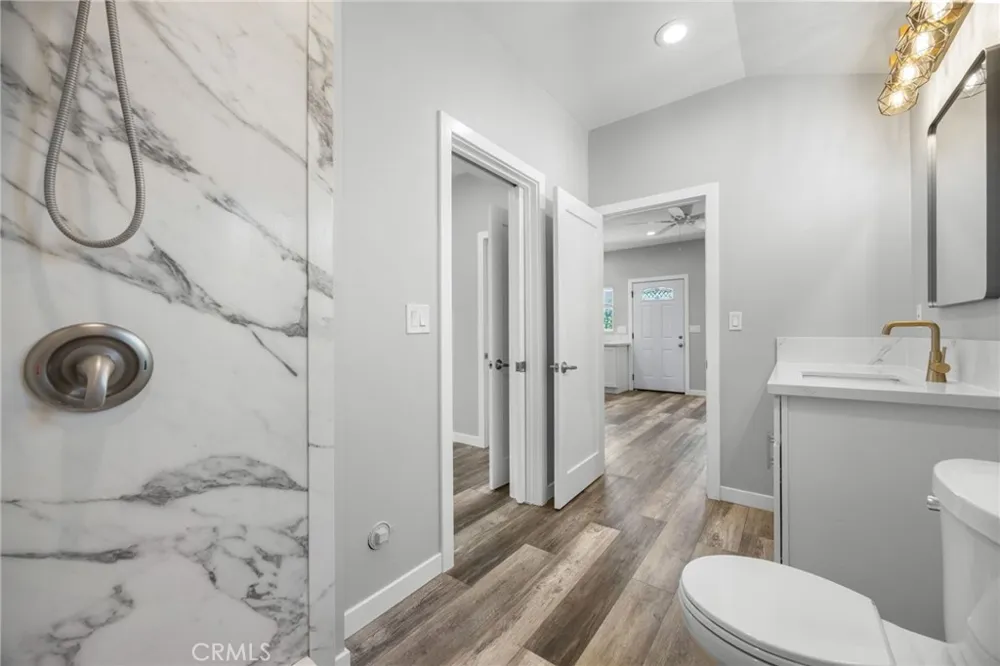 831 E Hoover Orange, CA 92867