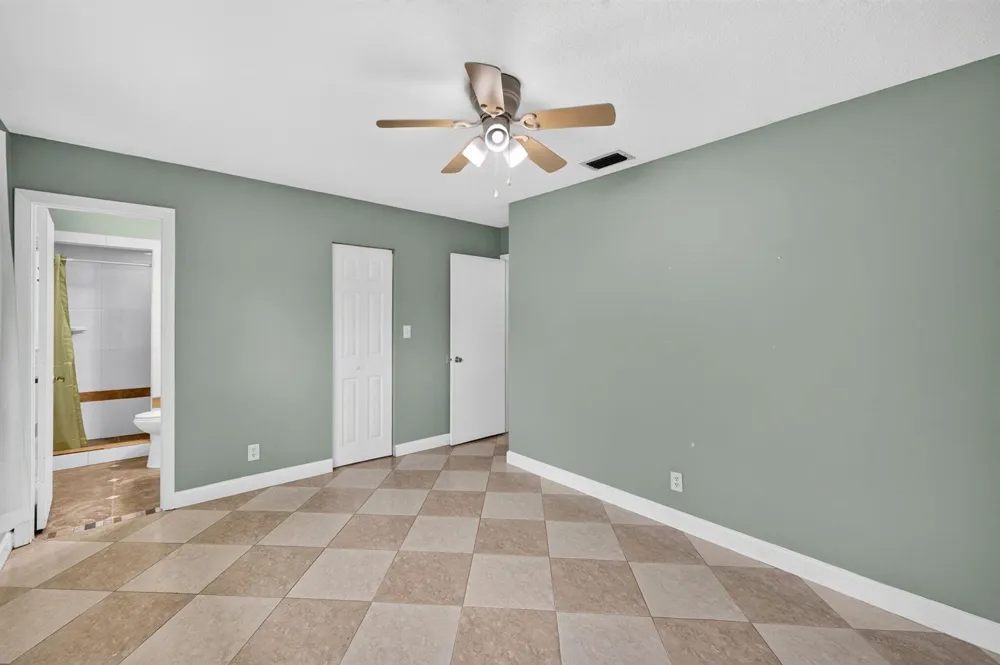 241 NW 49TH STREET Oakland Park, FL 33309