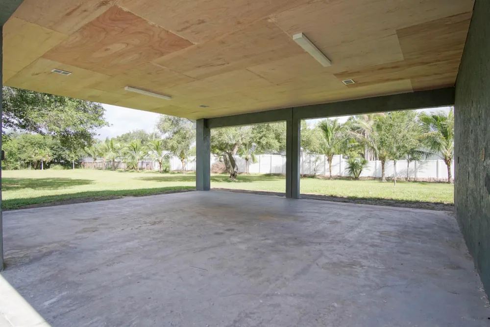 2055 SW 3rd Street Okeechobee, FL 34974