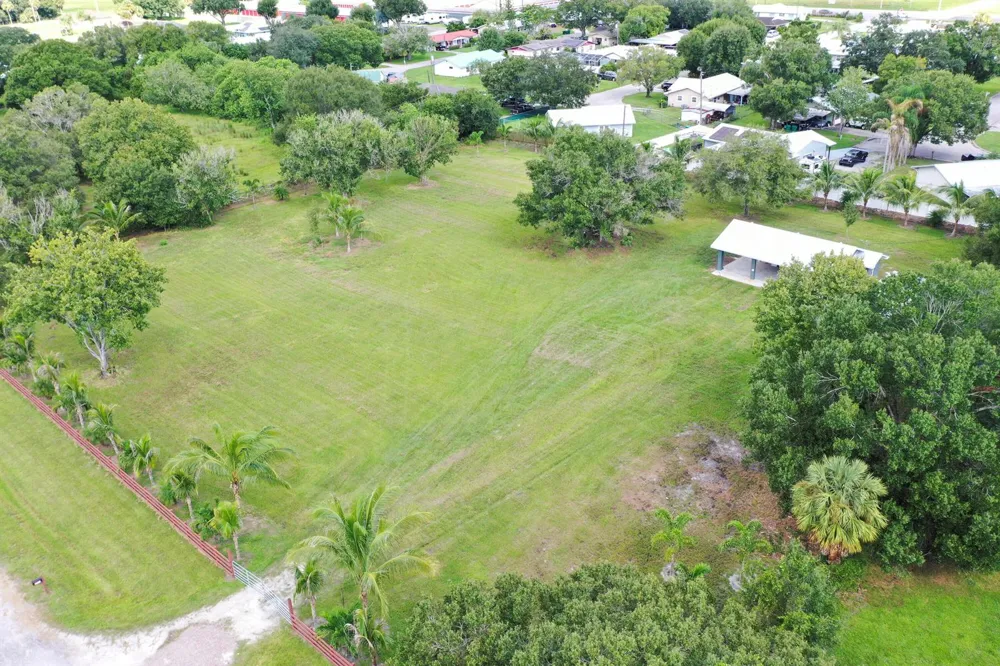 2055 SW 3rd Street Okeechobee, FL 34974