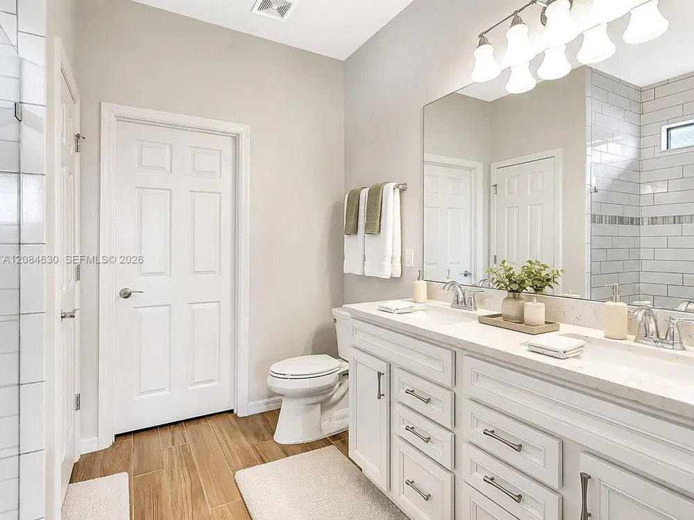 727 SE Boboli Way Port St. Lucie, FL 34984