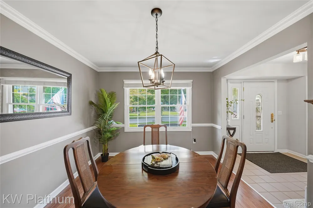 1726 Weyhill Drive Wixom City, MI 48393