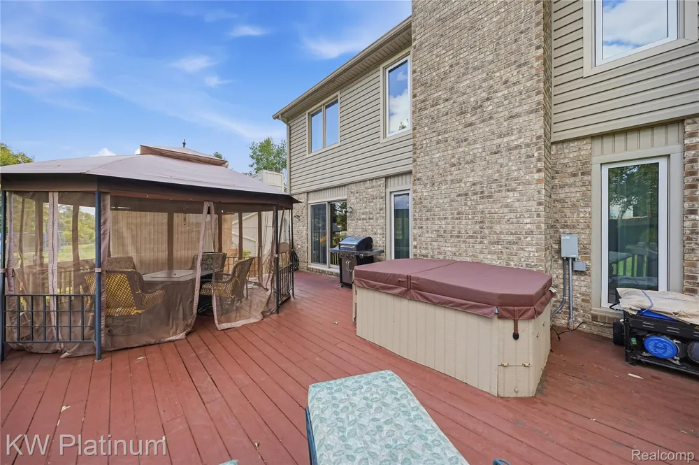 1726 Weyhill Drive Wixom City, MI 48393
