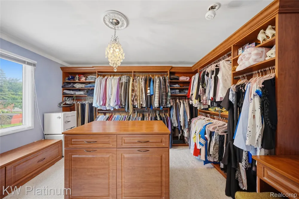 1726 Weyhill Drive Wixom City, MI 48393