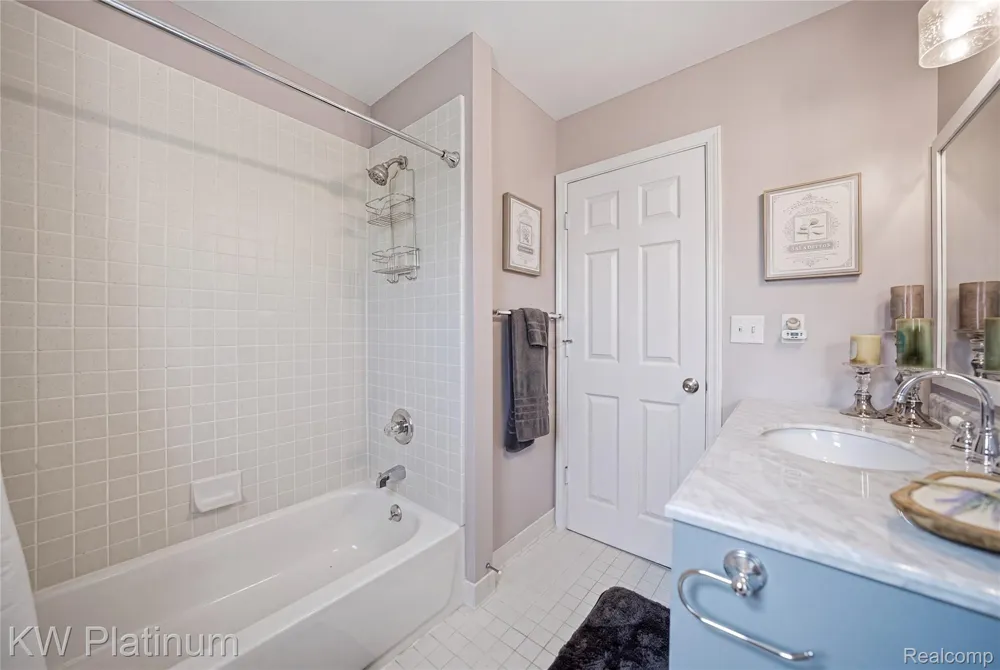 1726 Weyhill Drive Wixom City, MI 48393