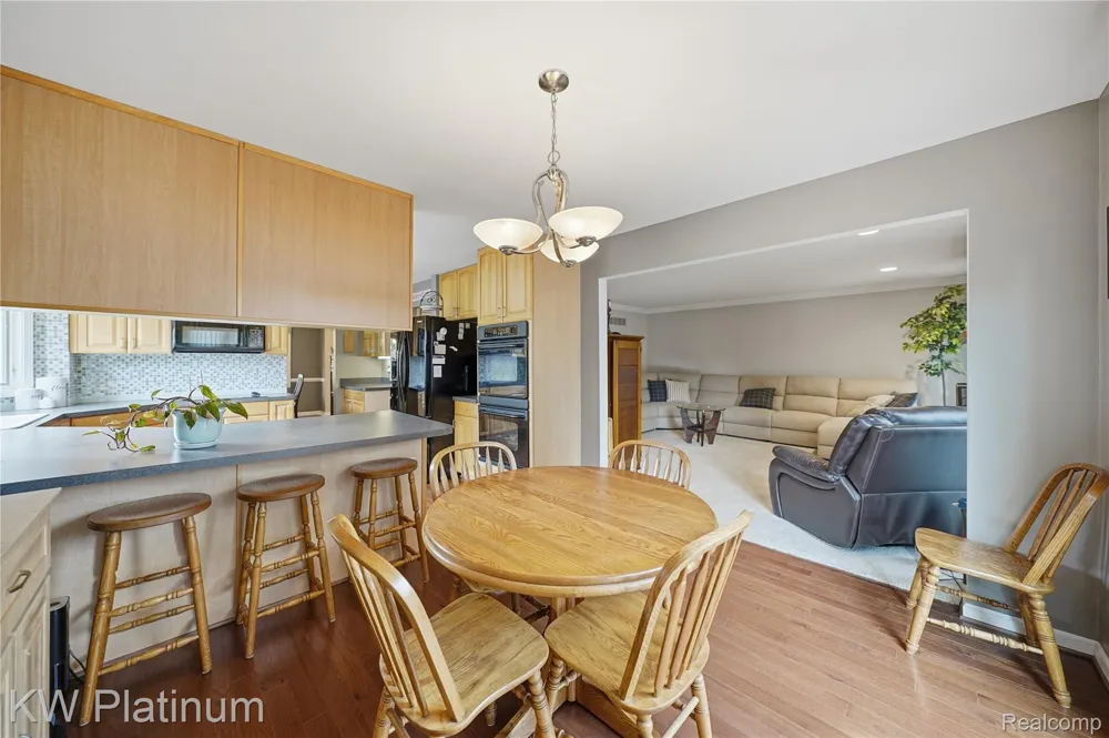 1726 Weyhill Drive Wixom City, MI 48393