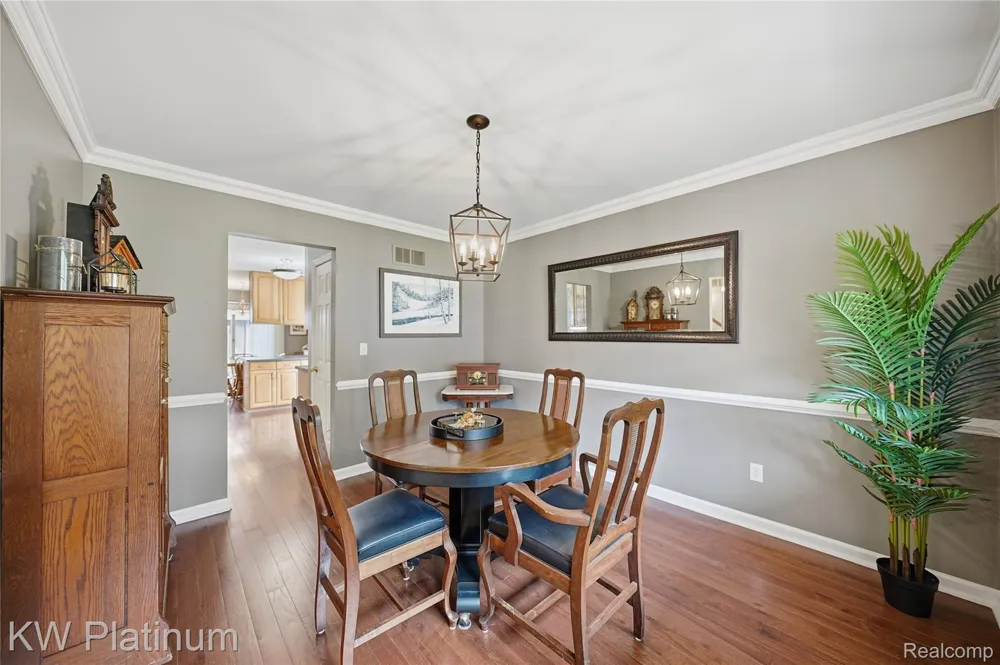 1726 Weyhill Drive Wixom City, MI 48393