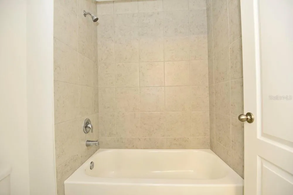 720 BENOI DRIVE Davenport, FL 33837