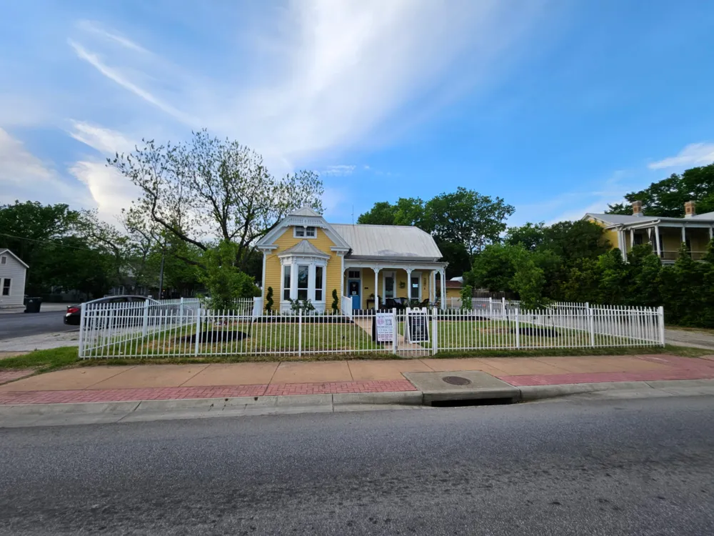 1002 Chestnut Street #A Bastrop, TX 78602