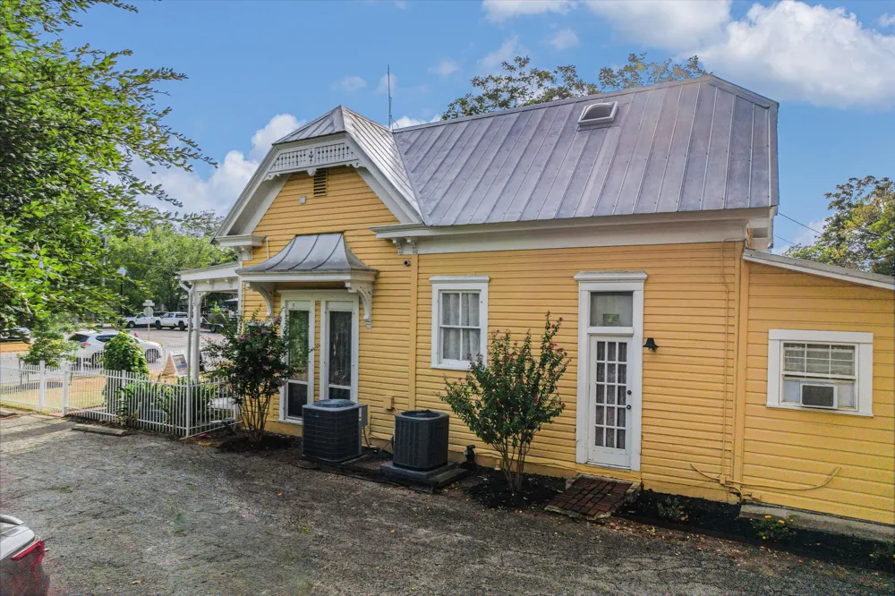 1002 Chestnut Street #A Bastrop, TX 78602