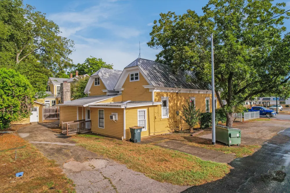 1002 Chestnut Street #A Bastrop, TX 78602
