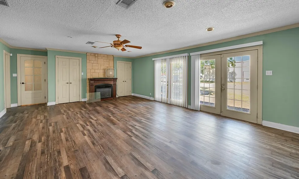 1455 Jackson Lane China Spring, TX 76633