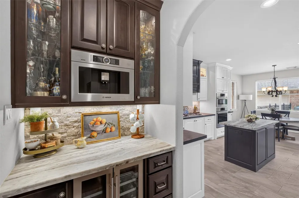 30 Murmuring Creek Place The Woodlands, TX 77385