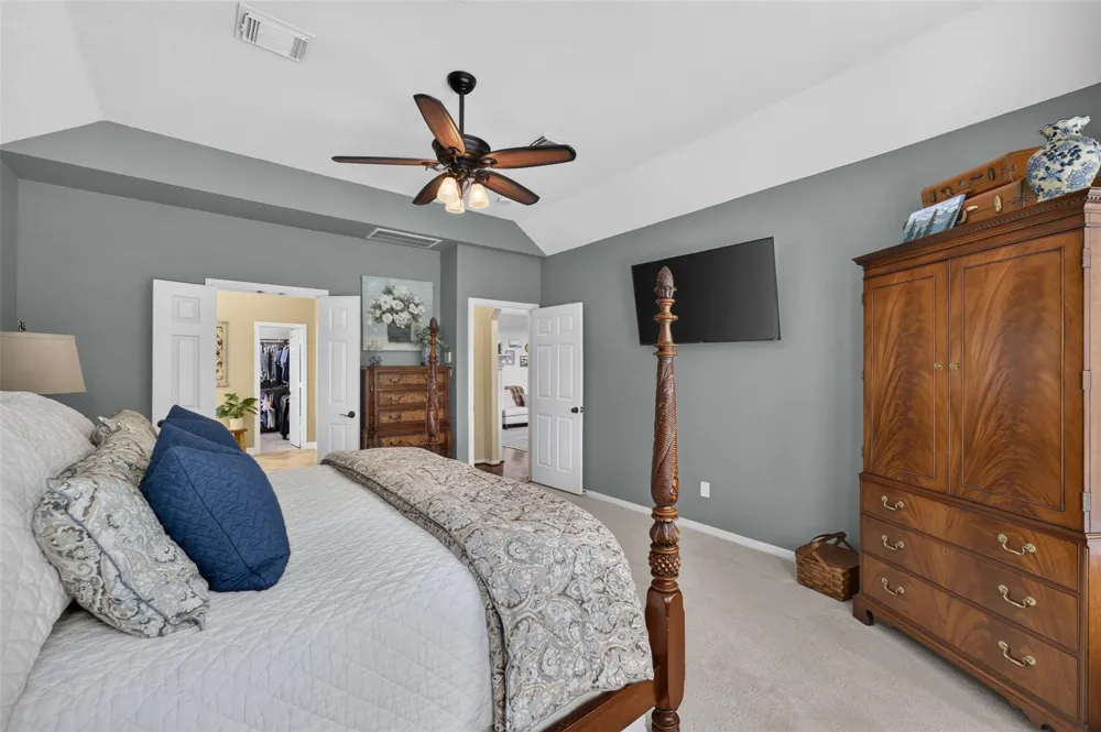 30 Murmuring Creek Place The Woodlands, TX 77385