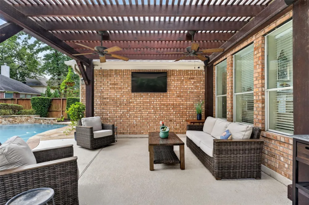 30 Murmuring Creek Place The Woodlands, TX 77385