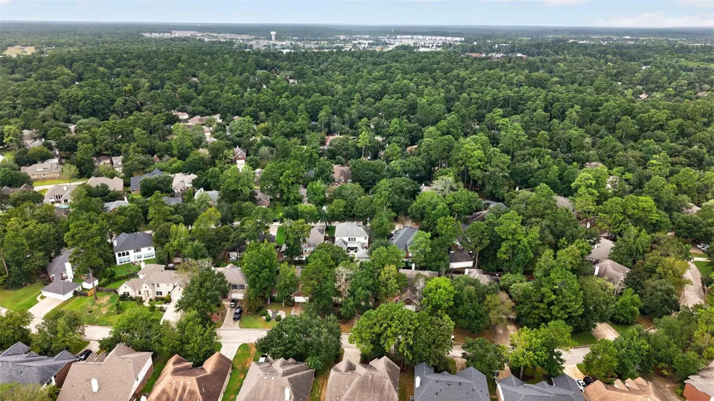 30 Murmuring Creek Place The Woodlands, TX 77385