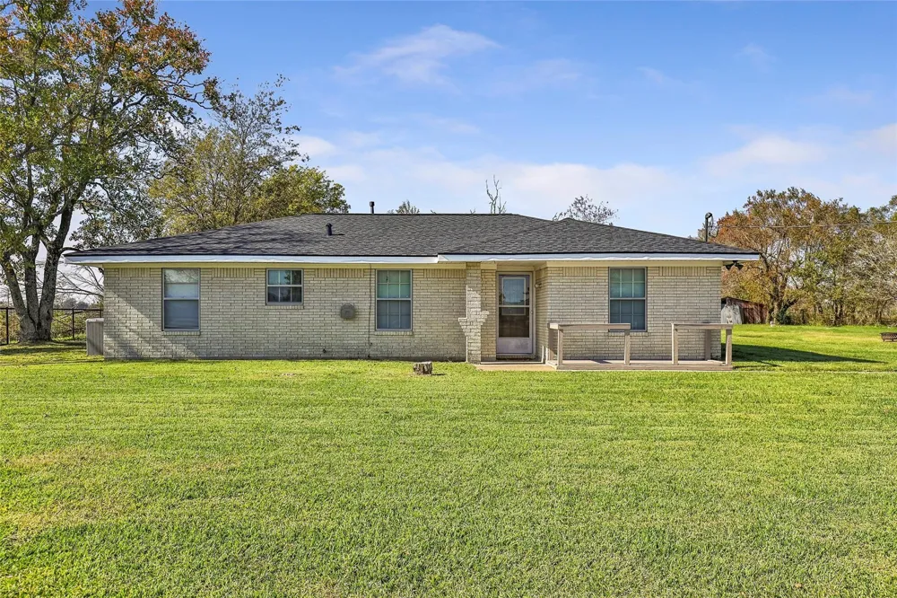 17219 Janacek Road Crosby, TX 77532