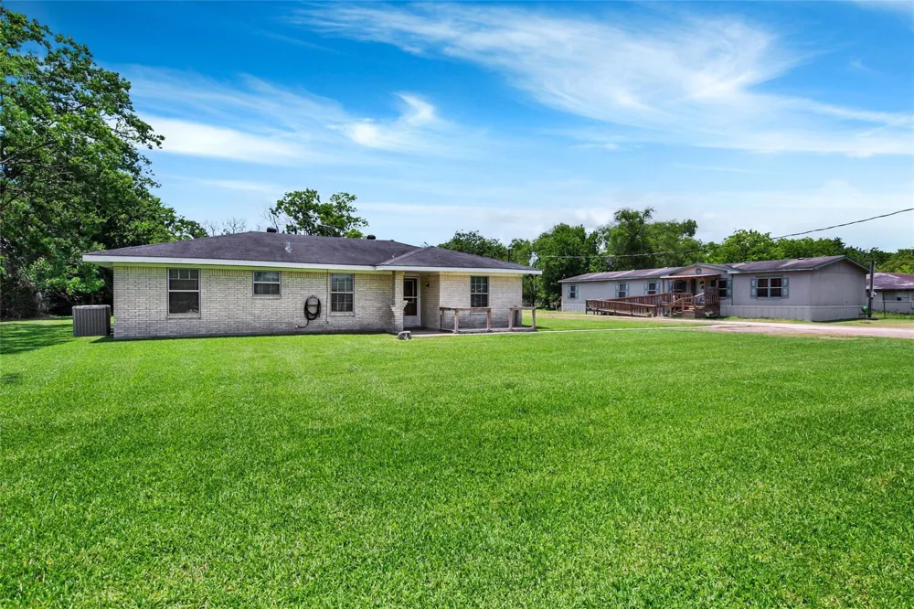 17219 Janacek Road Crosby, TX 77532
