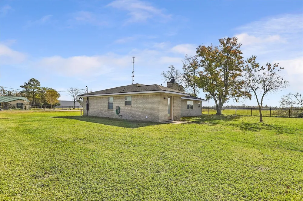 17219 Janacek Road Crosby, TX 77532