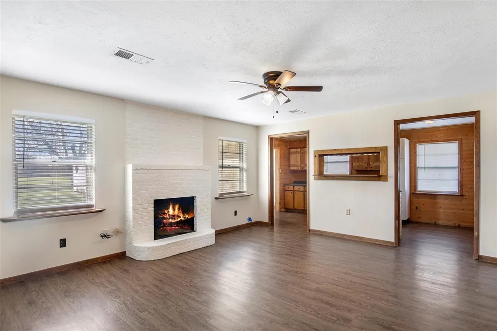 17219 Janacek Road Crosby, TX 77532