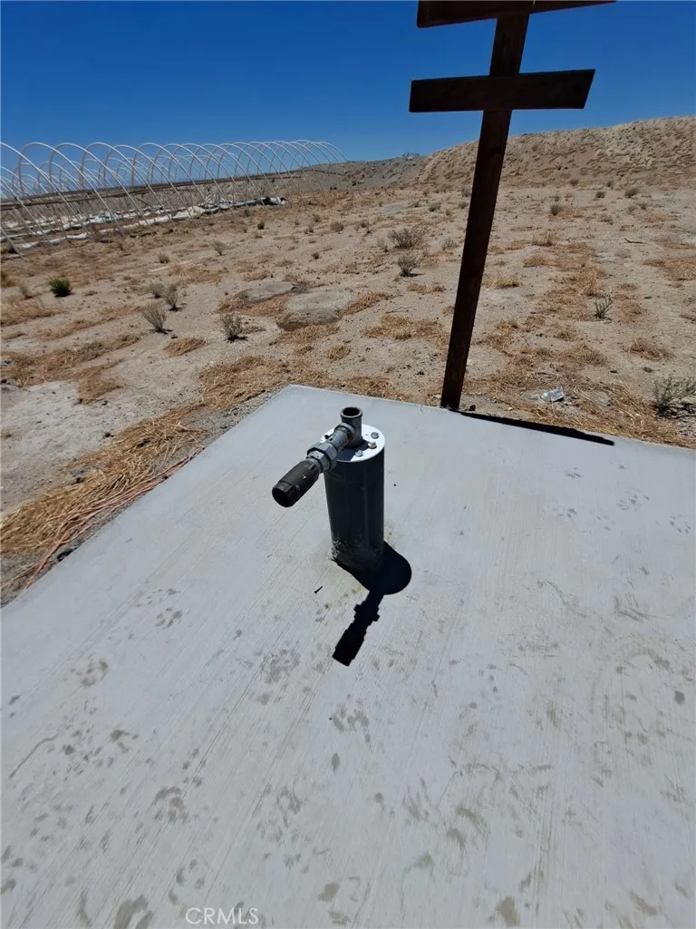55 W BUCKTHORNE CANYON Adelanto, CA 92301