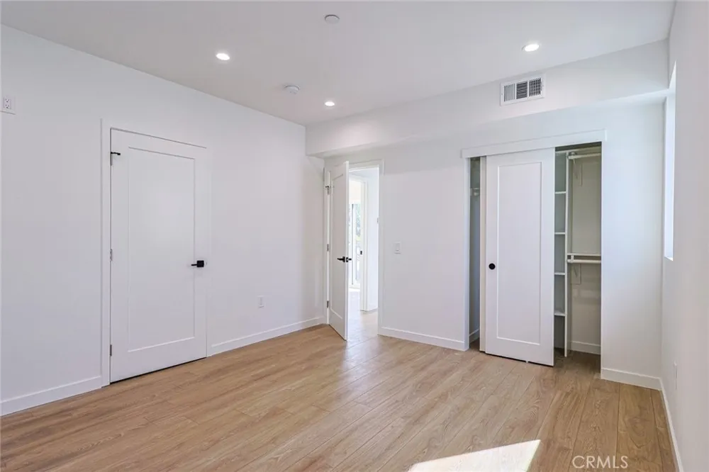 1227 June St Hollywood, CA 90038