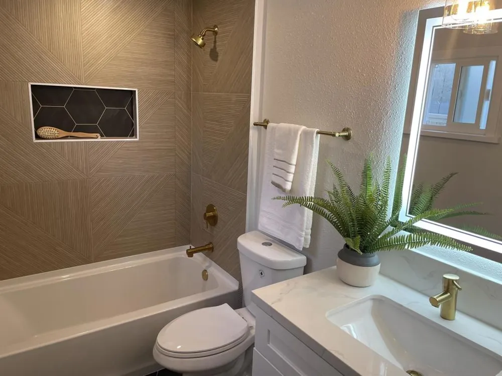 4509 38th St. #B San Diego, CA 92116