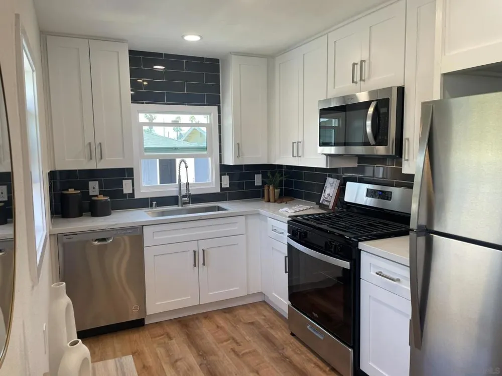 4509 38th St. #B San Diego, CA 92116