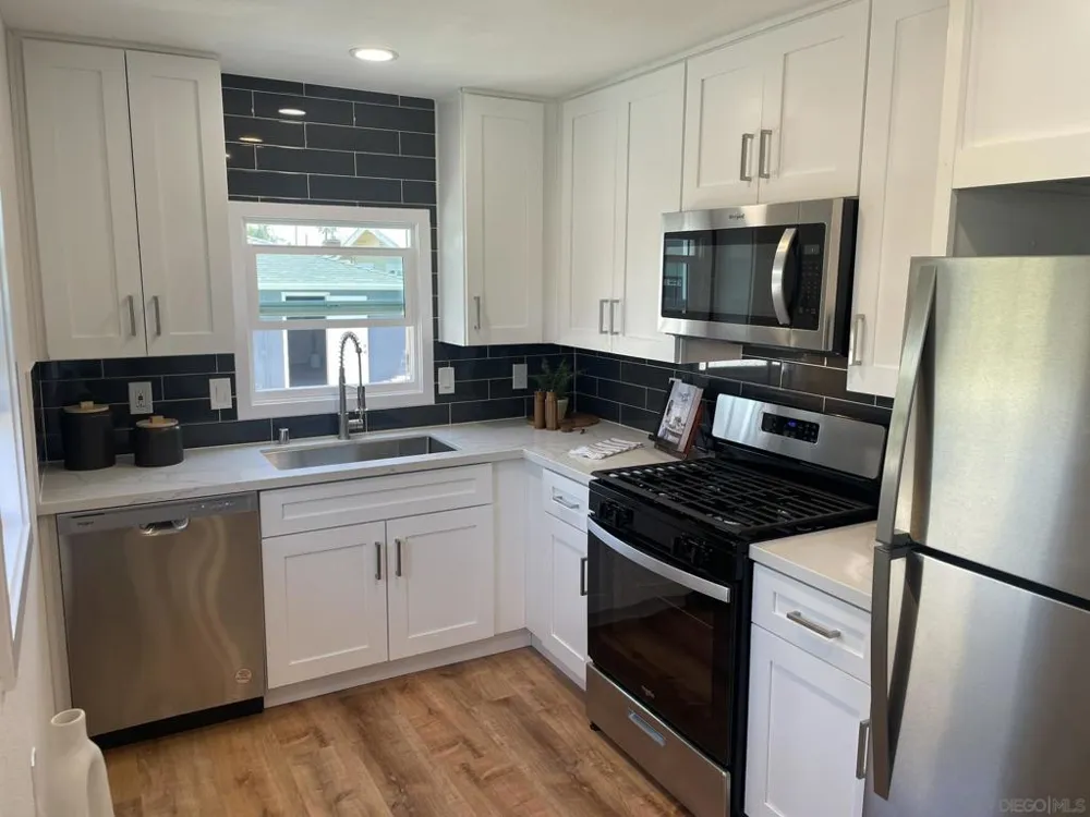 4509 38th St. #B San Diego, CA 92116