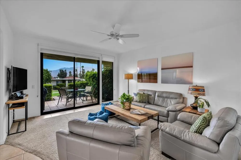 737 Madrid Circle Palm Springs, CA 92262
