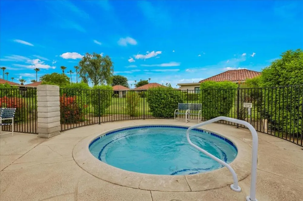 737 Madrid Circle Palm Springs, CA 92262