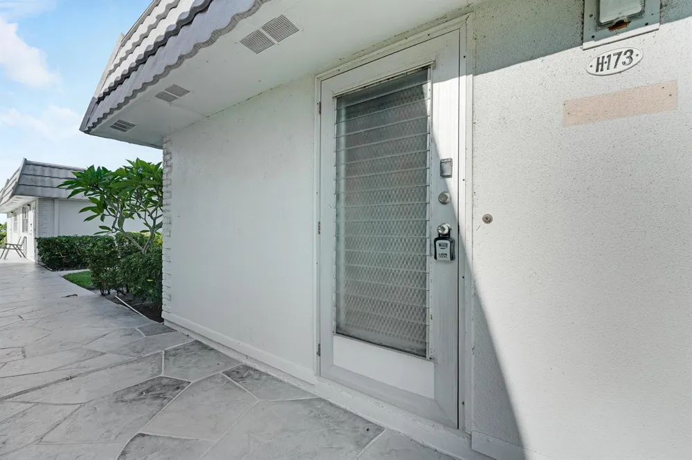 173 Valencia H Delray Beach, FL 33446