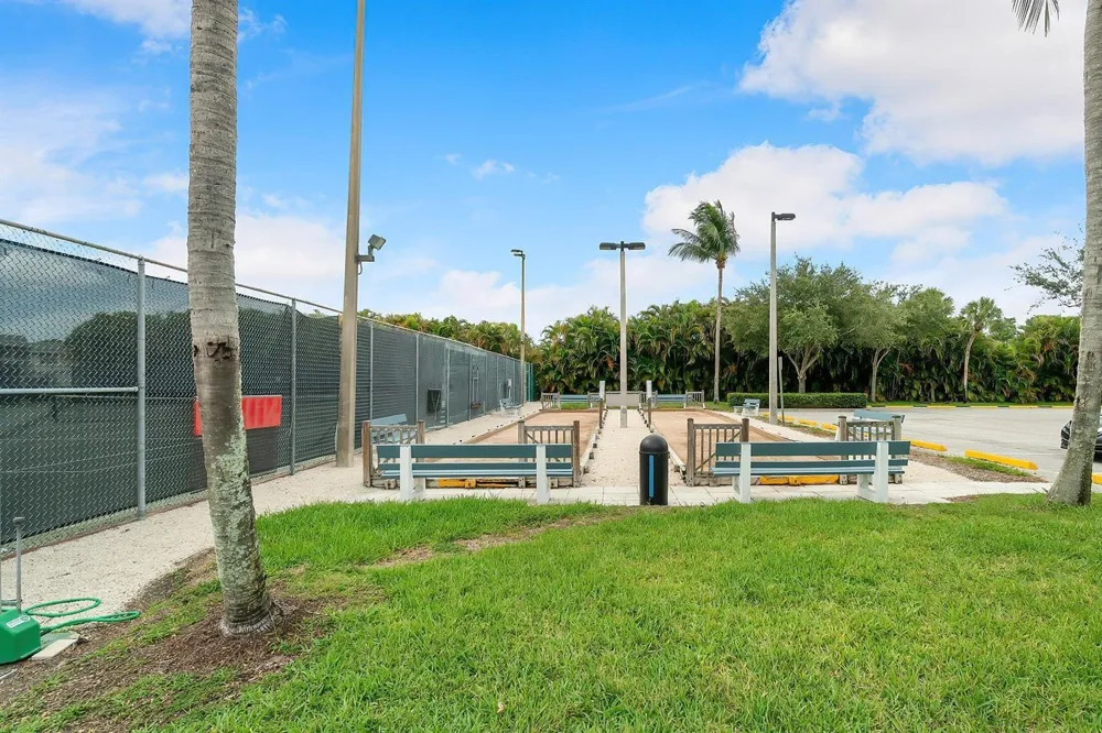 173 Valencia H Delray Beach, FL 33446