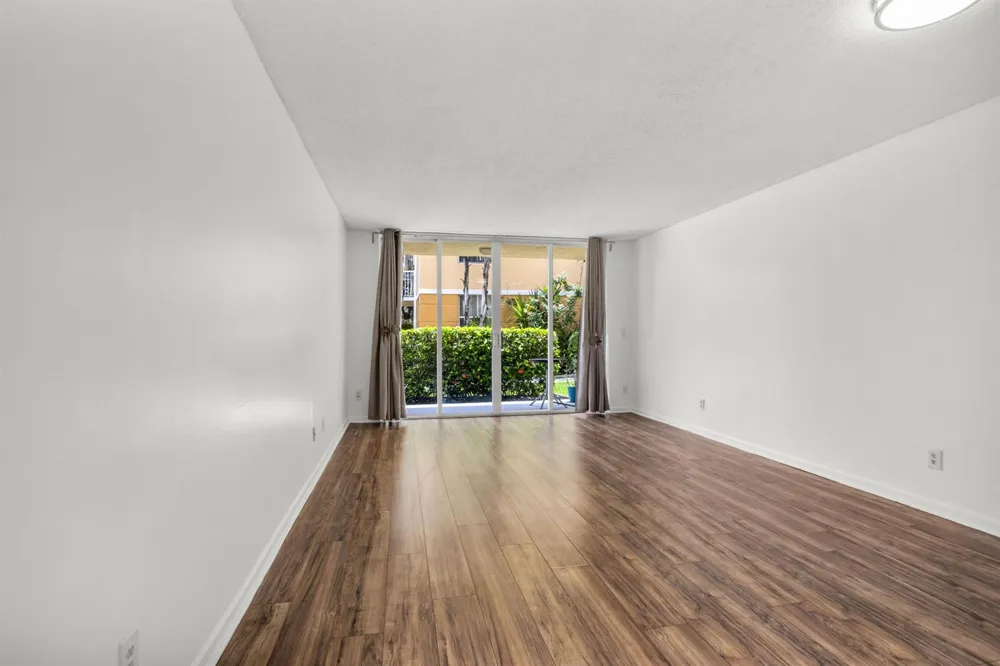 1341 SE 3RD AVENUE #112 Dania Beach, FL 33004