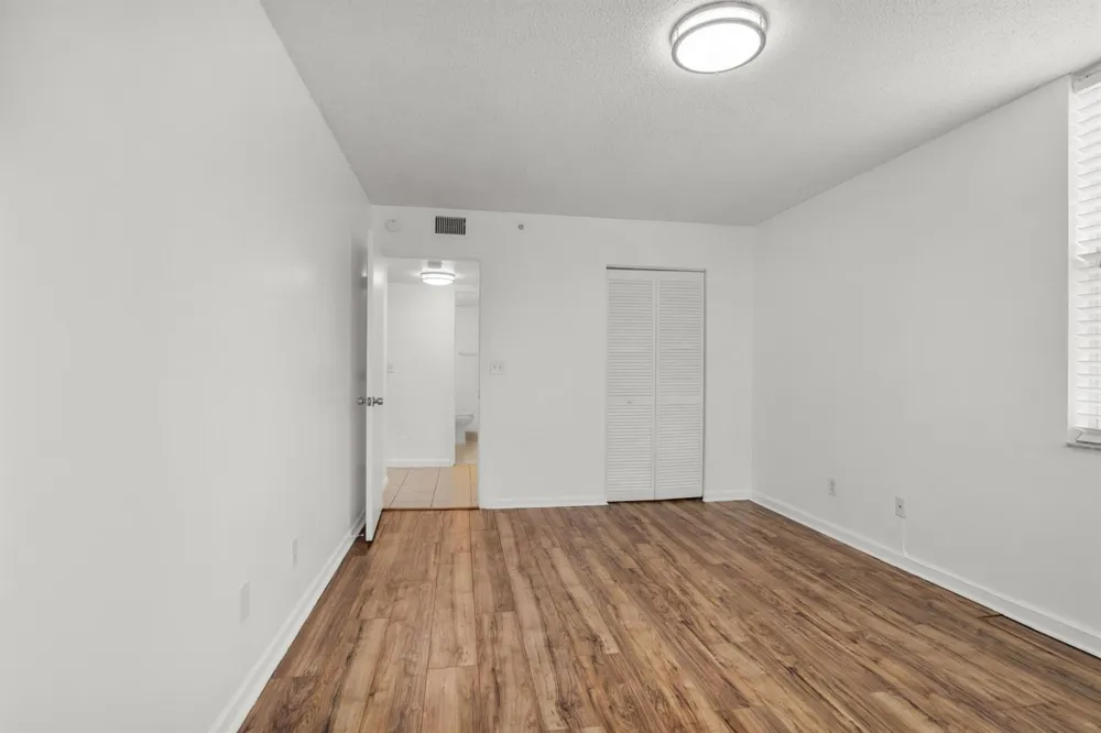 1341 SE 3RD AVENUE #112 Dania Beach, FL 33004