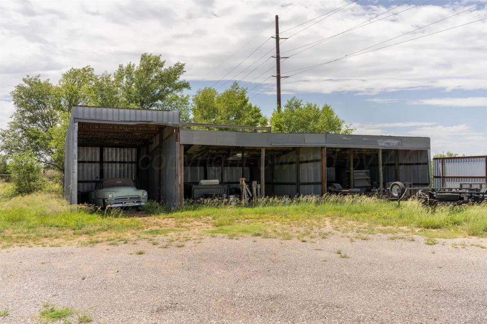 7795 US 83 Highway Wheeler, TX 79096