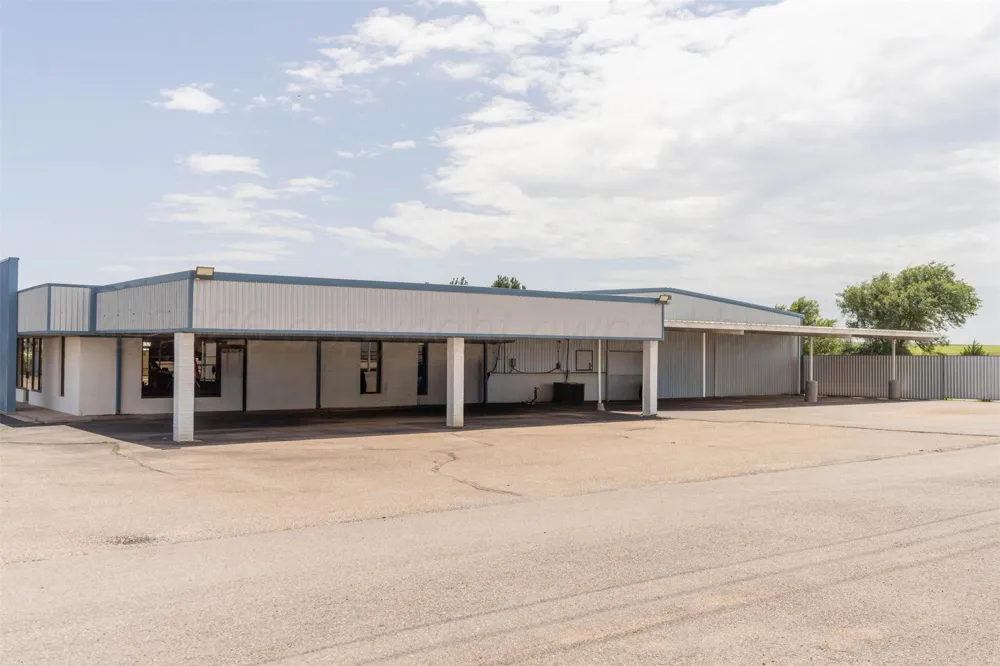 7795 US 83 Highway Wheeler, TX 79096