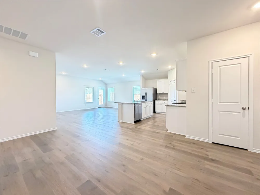 629 Dunham Road Nevada, TX 75135