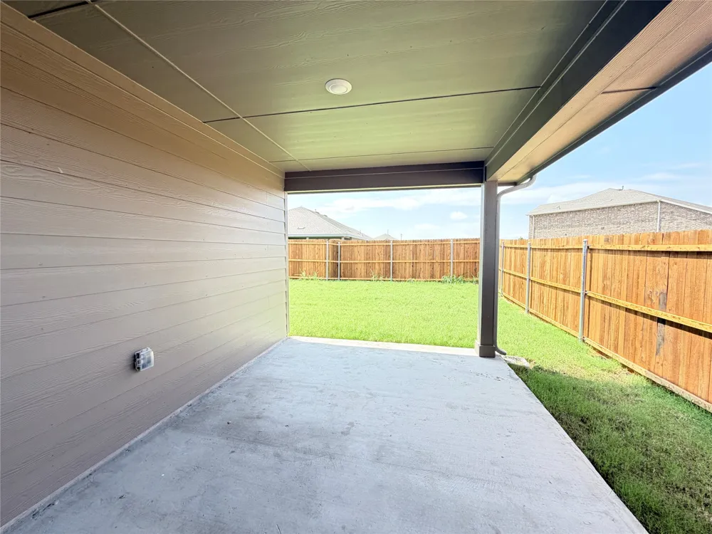 629 Dunham Road Nevada, TX 75135