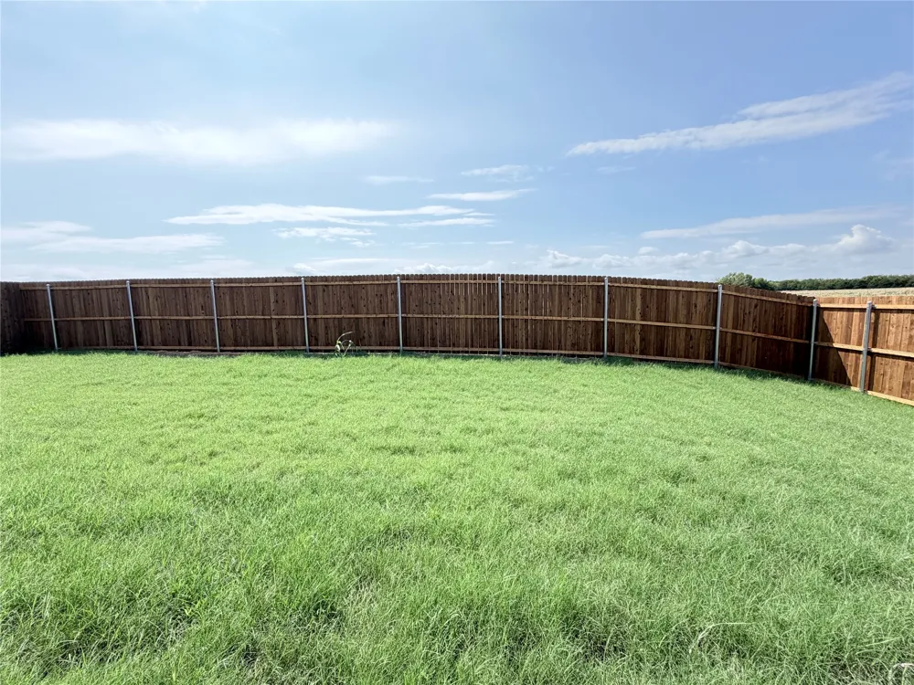 629 Dunham Road Nevada, TX 75135