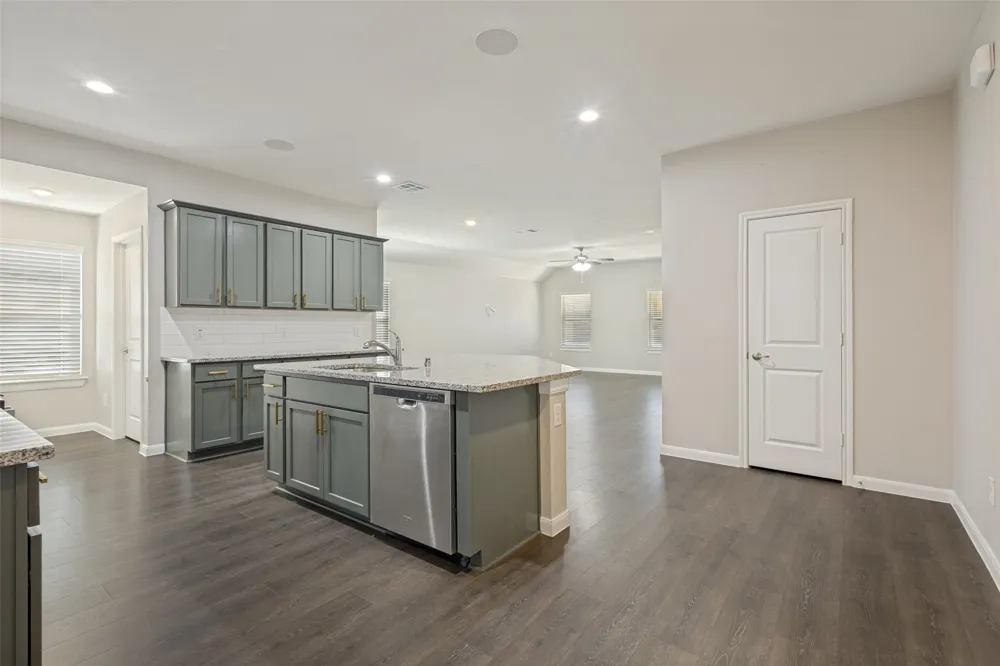 707 Range Drive Princeton, TX 75407