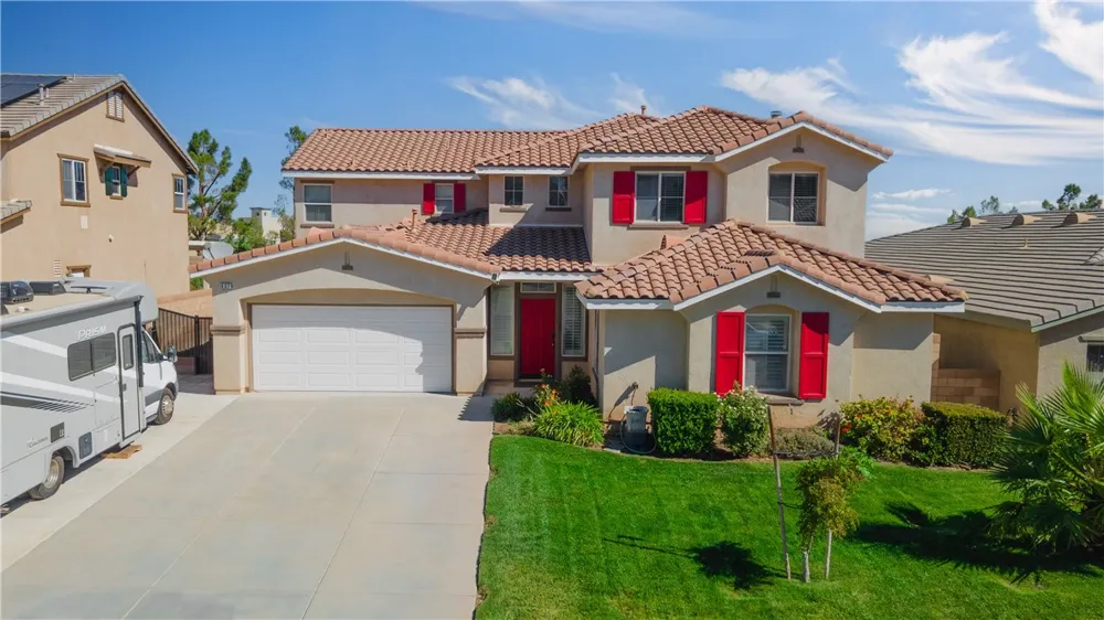 837 Vandal Way Palmdale, CA 93551