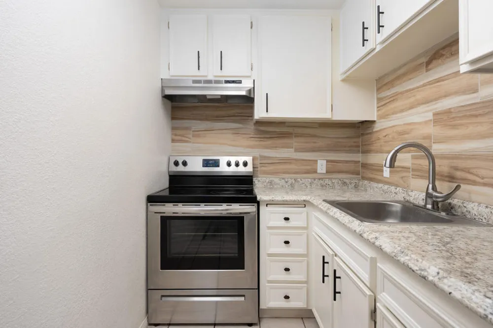 470 Villa Court #109 Rancho Mirage, CA 92270