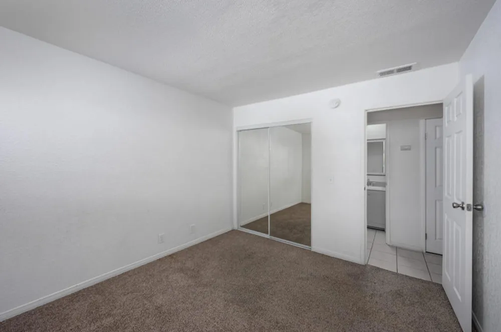 470 Villa Court #109 Rancho Mirage, CA 92270