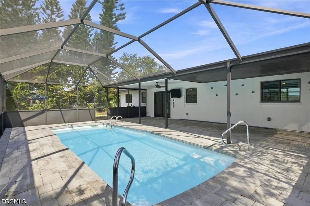 SE 11th Street Cape Coral, FL 33990